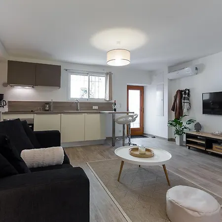 Cosy Apartment Antibes